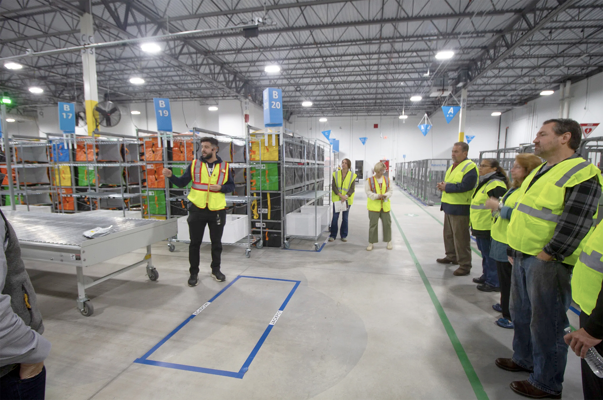 Amazon opens ‘last-mile’ shipping terminal in Esky